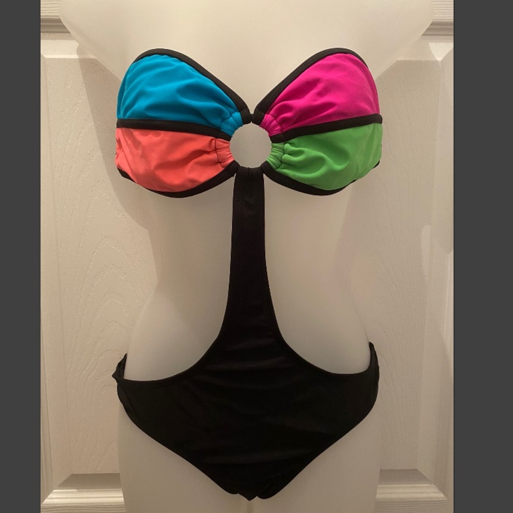 1-piece swimsuit